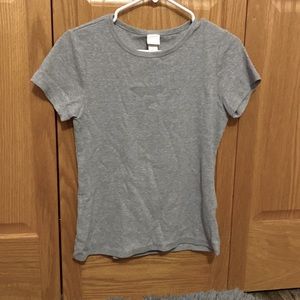 Plain grey tshirt